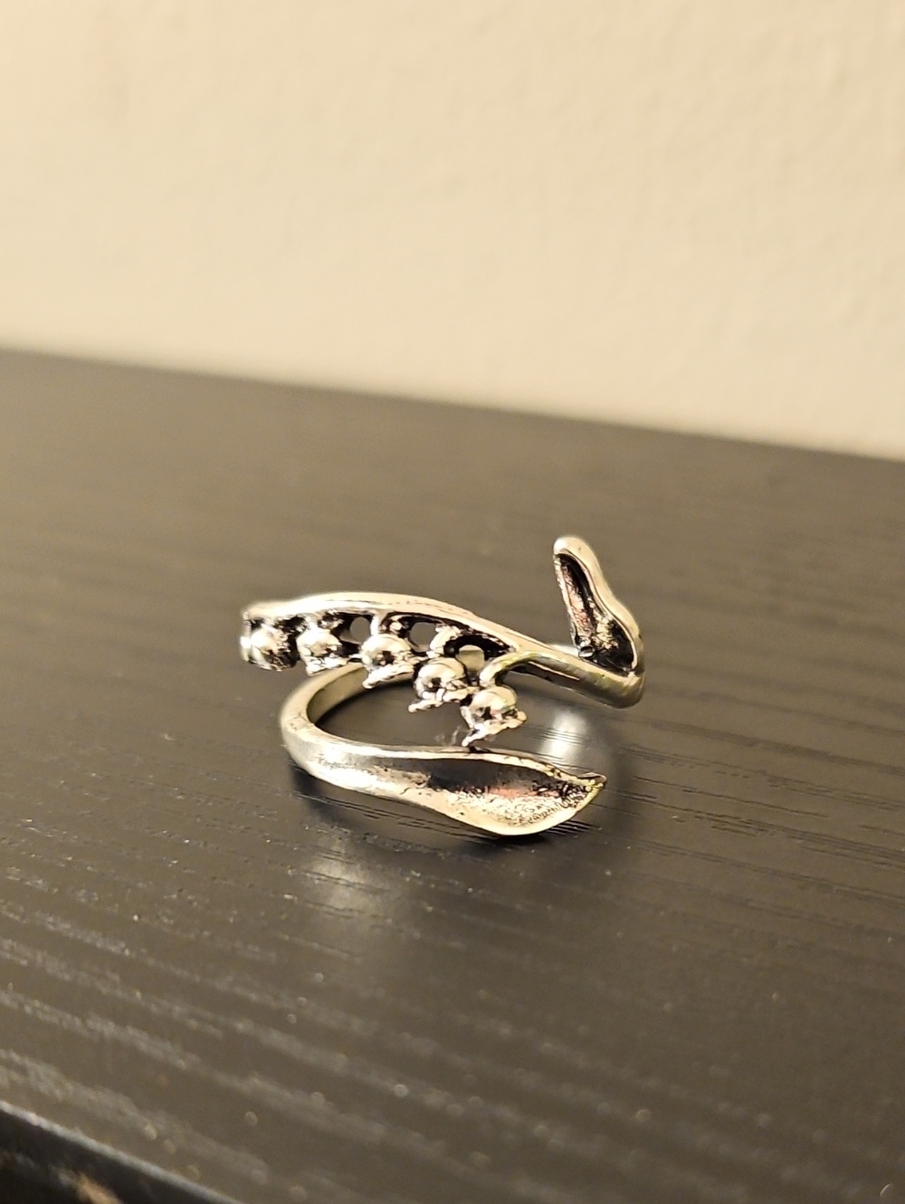 🍭 Silver Floral Wrap Ring